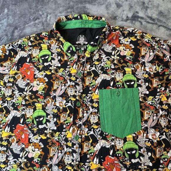 Warner Bros Sz XL Looney Tunes Cotton Button Shirt All Over Print Short Sleeve - Picture 7 of 14